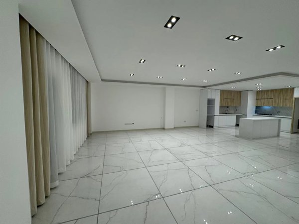 رهن و اجاره آپارتمان ۳ خوابه فوق لوکس مستردار