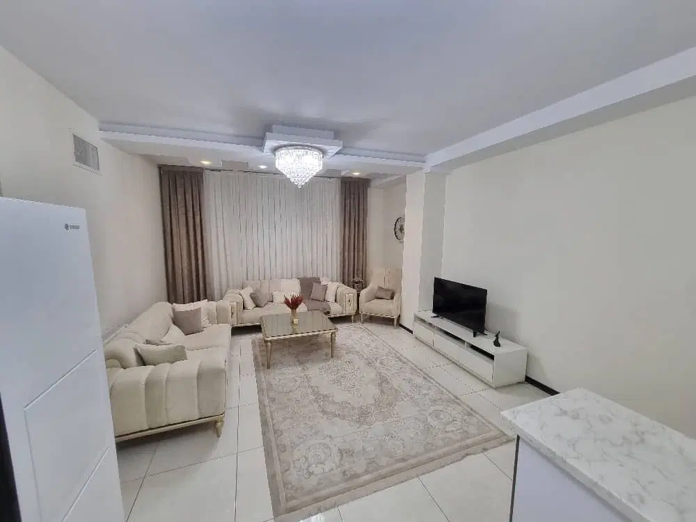 ۷۵ متری پارکینگ اختصاصی ارغوان غربی