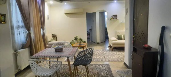 ۷۸ متر مربع ، دو خواب ، طبقه پنجم