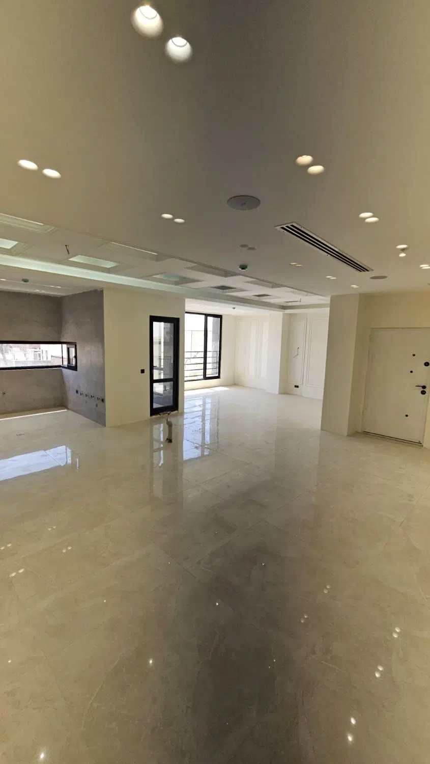 اپارتمان ۱۳۹ متری ملاصدرای شمالی