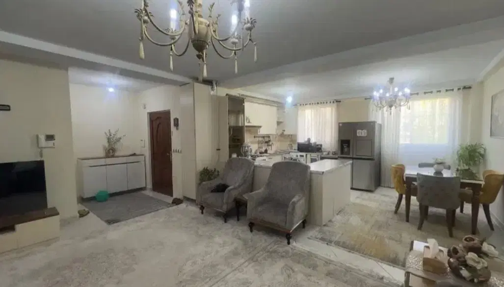 امیددژبان دریاچه_۱۰۵متر_چیتگر_اکازیون