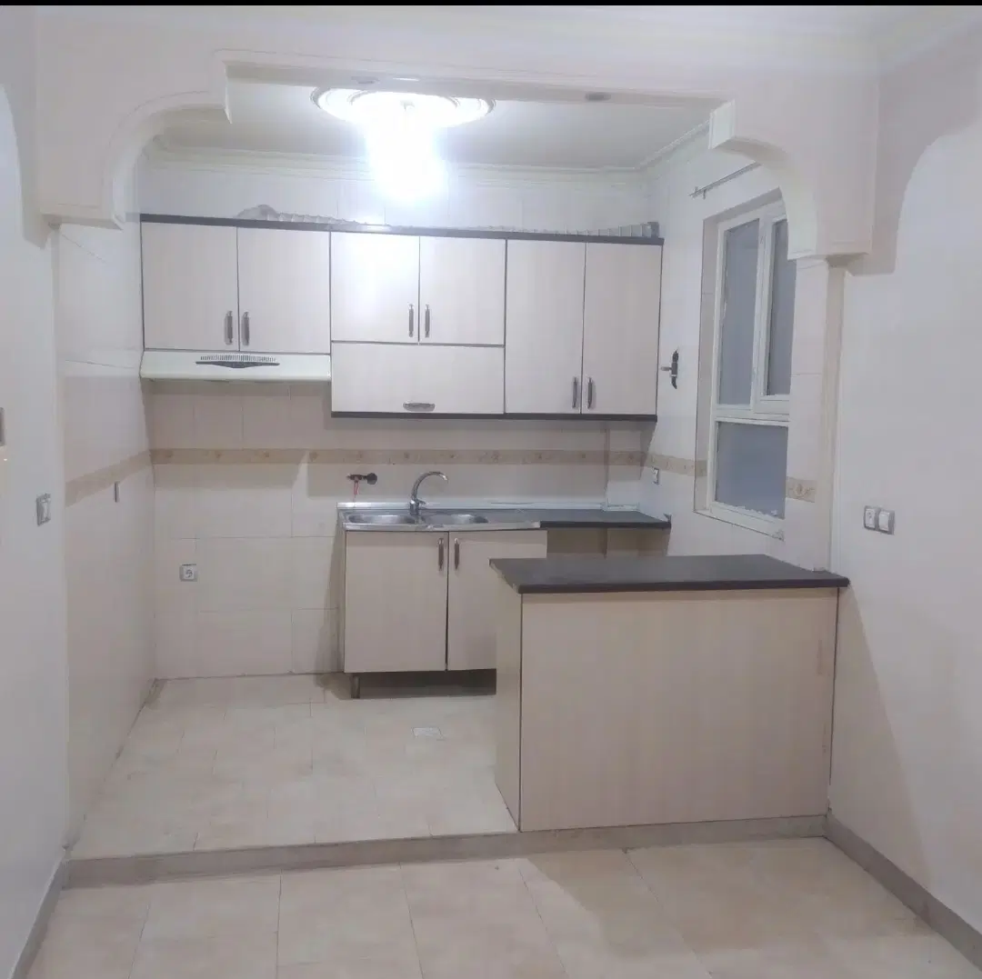 شادآباد آپارتمان ۴۵مترآسانسور تخلیه