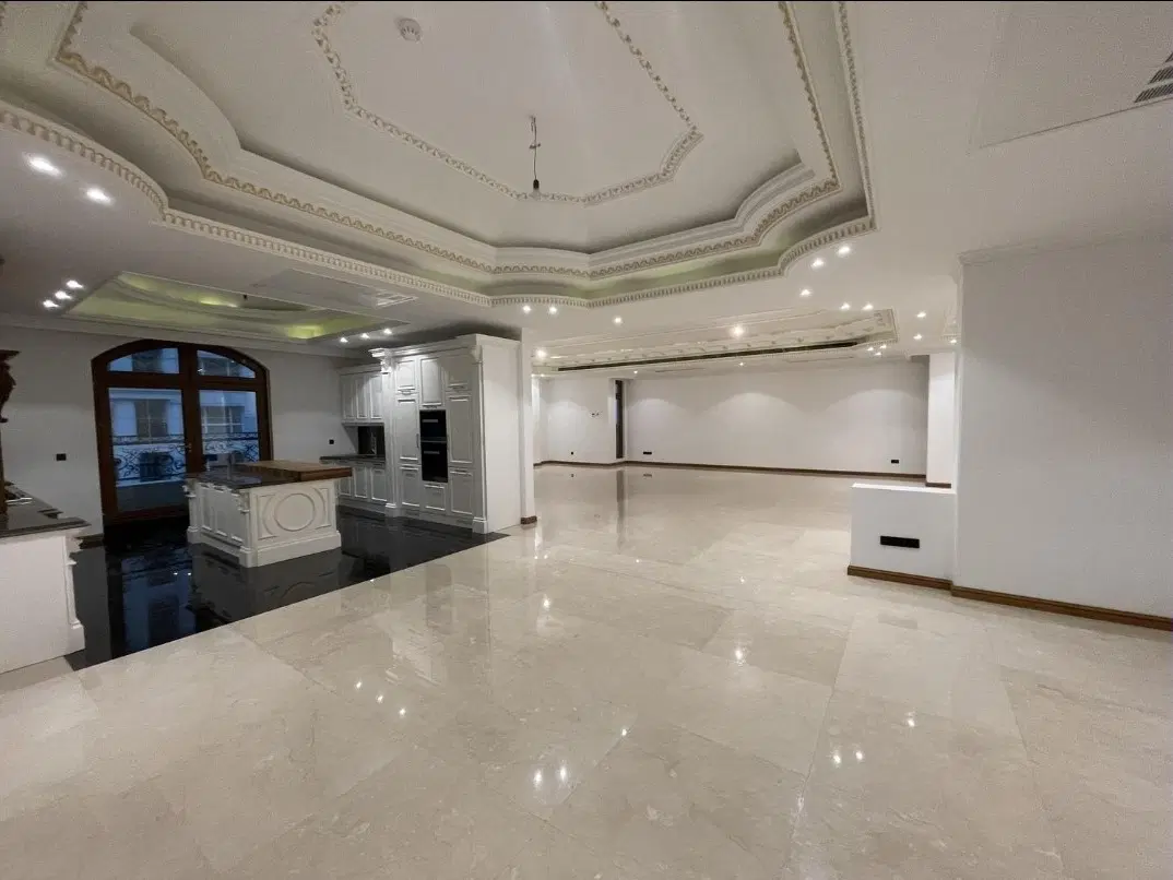 ۳۰۰متر تکواحدی،خوش قیمت