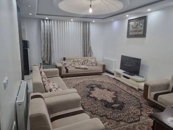 65 متر دو خواب سند تکبرگ