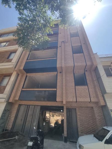 اپارتمان ۱۲۴ متری خام ولیعصر دو پارکینگ