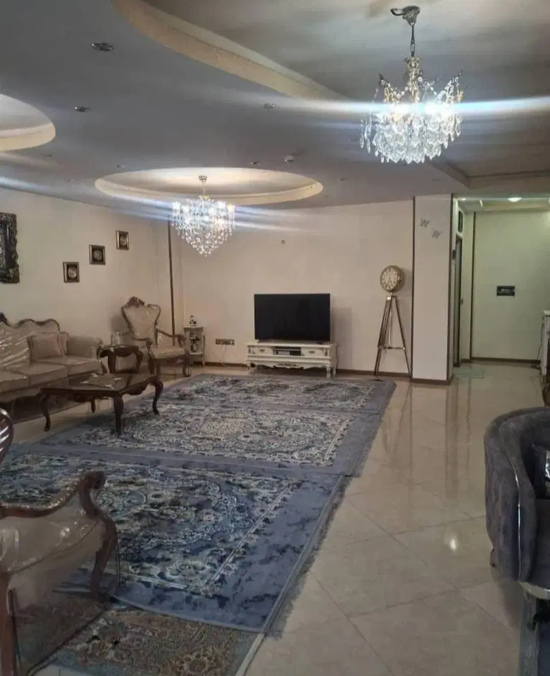 فروش ۱۳۰ متری باغستان غربی لاله ها