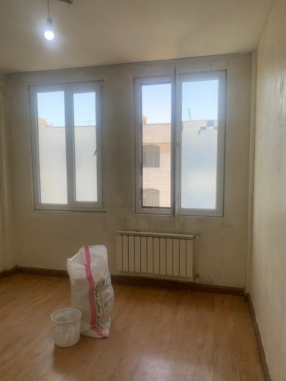 بدون عنوان