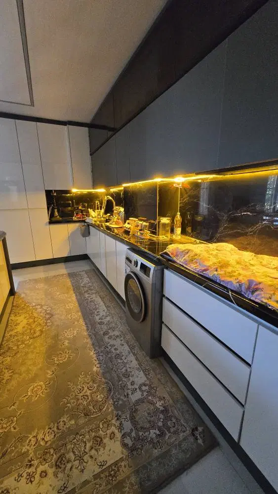 ۱۱۰ متر دو خواب تاپ لوکیشن فول مشاعات
