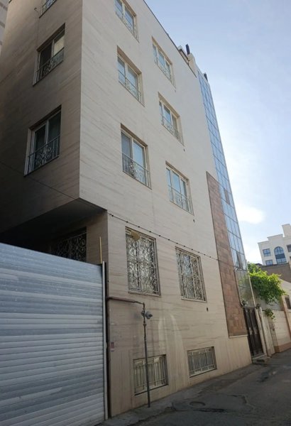 دانشسرا شمالی، غرق نور، سه خوابه