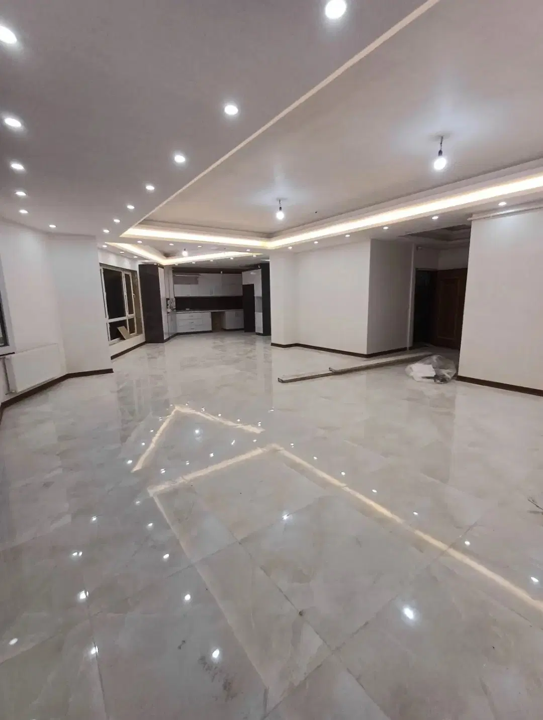 اجاره ۱۸۰ متری_سه خواب_دیانتی_آسانسور_پارکینگ