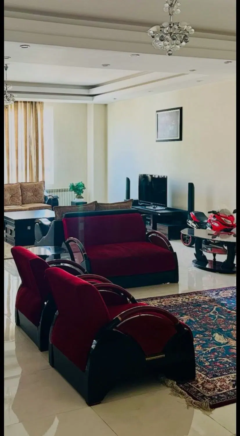 ۱۵۰ متر _ تک‌ واحدی _ فول امکانات _ طبقه اول