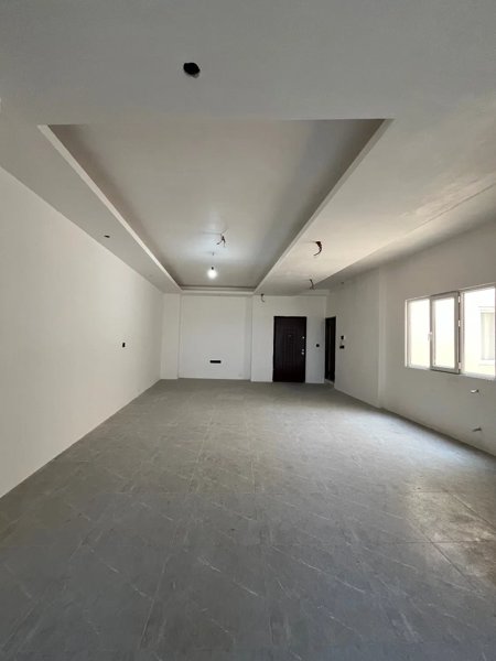 آپارتمان ۱۰۵ متری خشک رجایی
