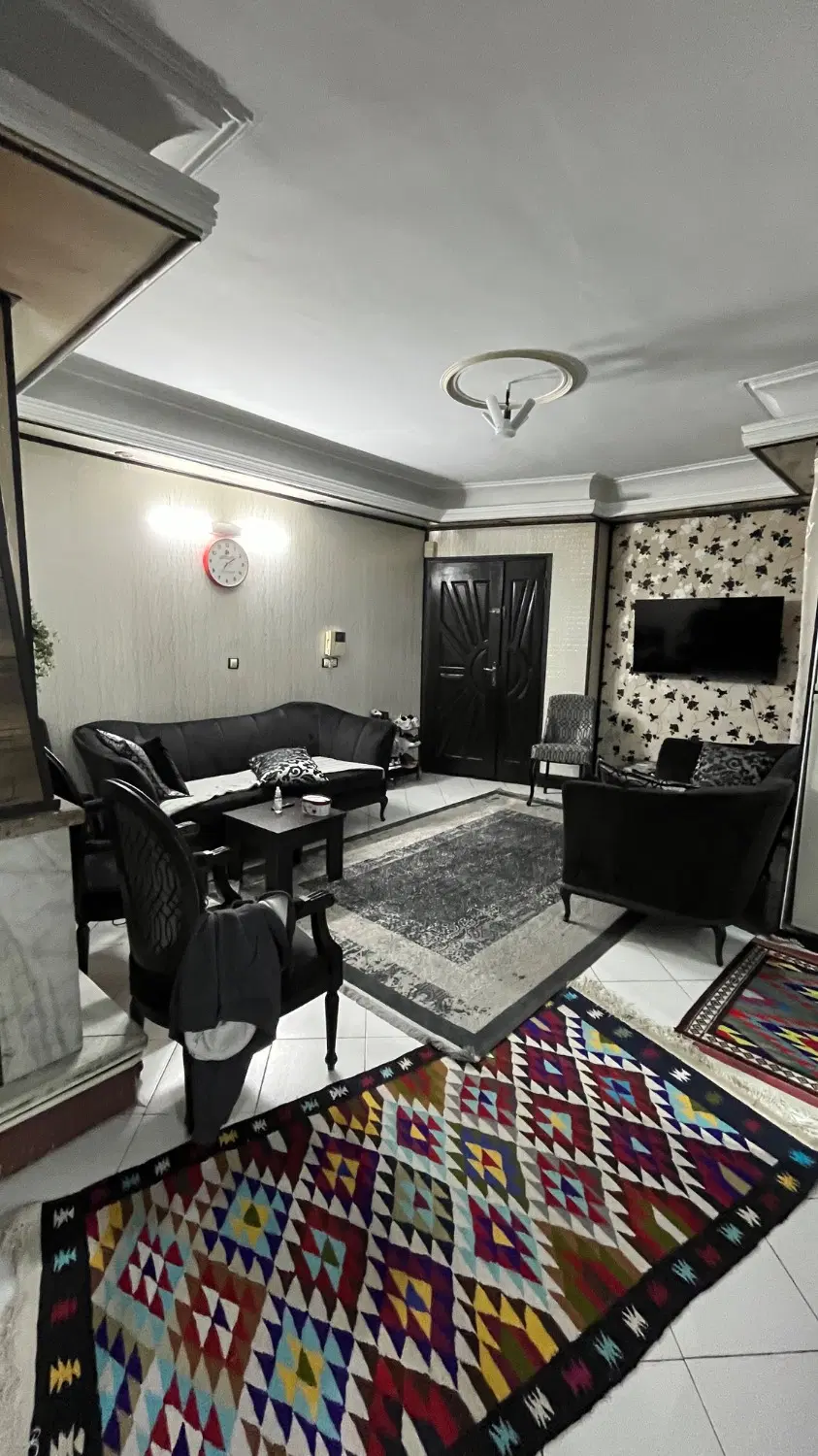 64مترخیابان اصلی