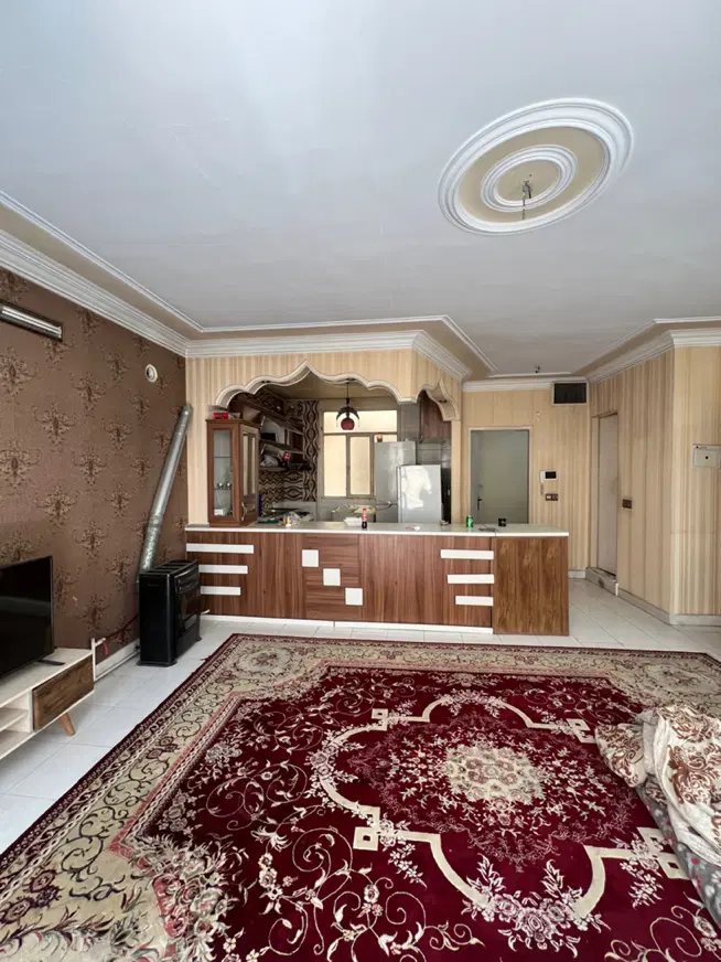 ۶۵ متر تک واحدی (الیاس)