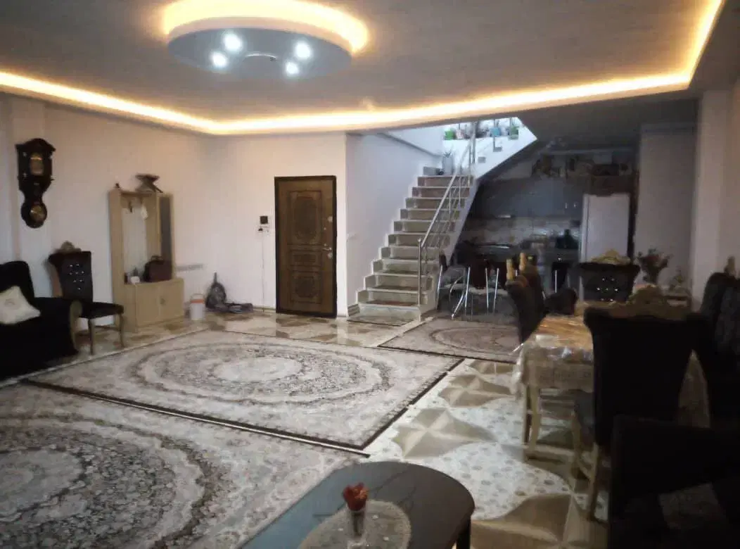 آپارتمان ۲۵۰ متری تک واحد  چمران