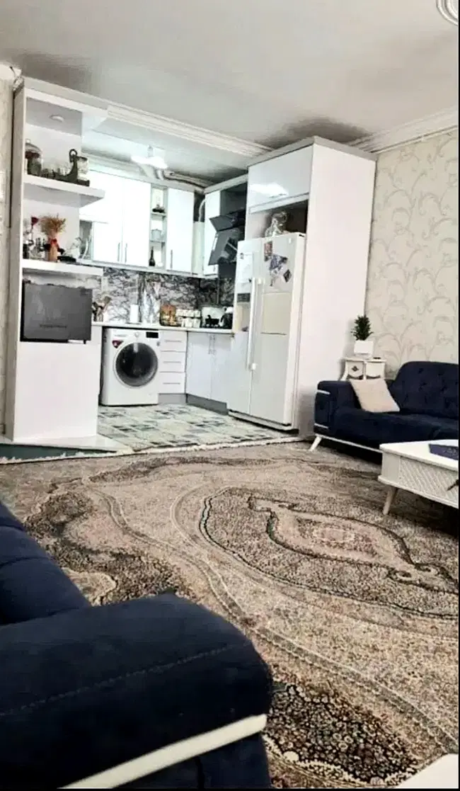 آپارتمان 84متری دوخواب پارکینگ نزدیک براصلی خیابان