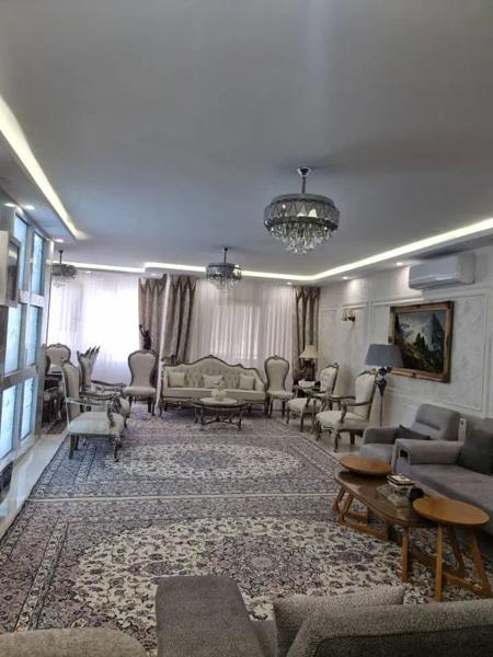 ۱۸۵ متر _۴ خواب_ دو خواب مستر _۲۴ متری