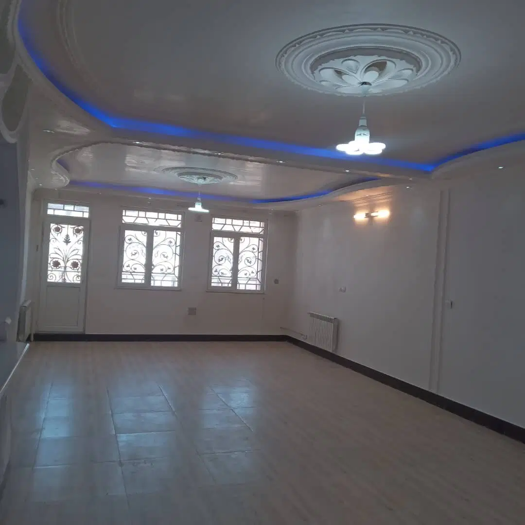 اپارتمان دو خوابه شیک ۱۳۵ متری تاپ لوکیشن