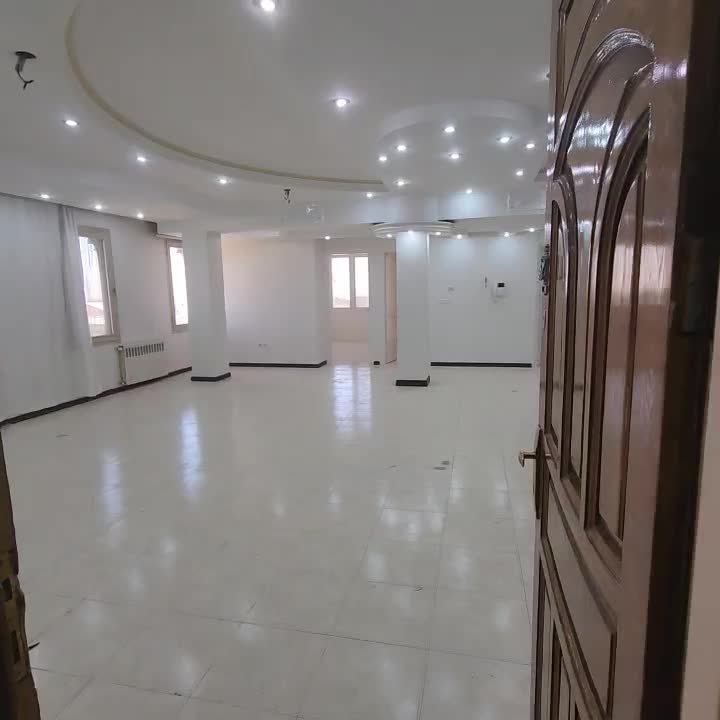 ۱۳۸ متر ۳ خواب تک واحدی شهرک آزادی(فرهنگیان)