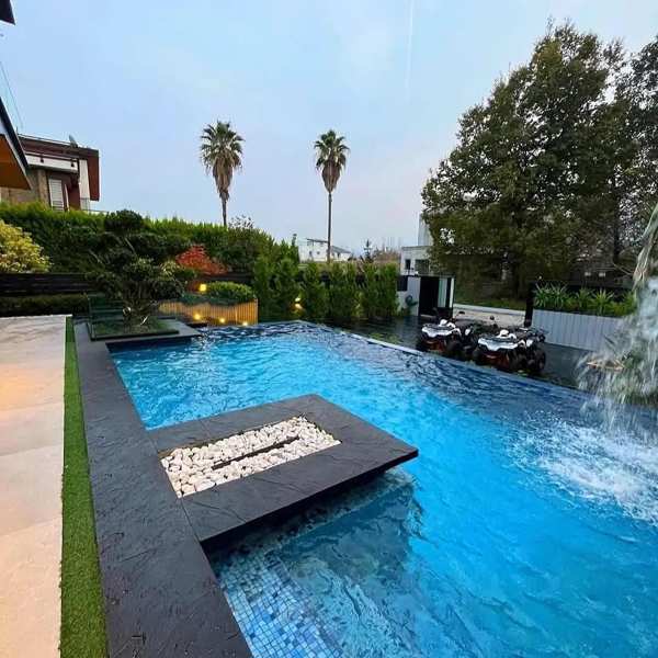 تاپ لوکیشن پاسداران_دروس mika panamera_مدرن_325متر