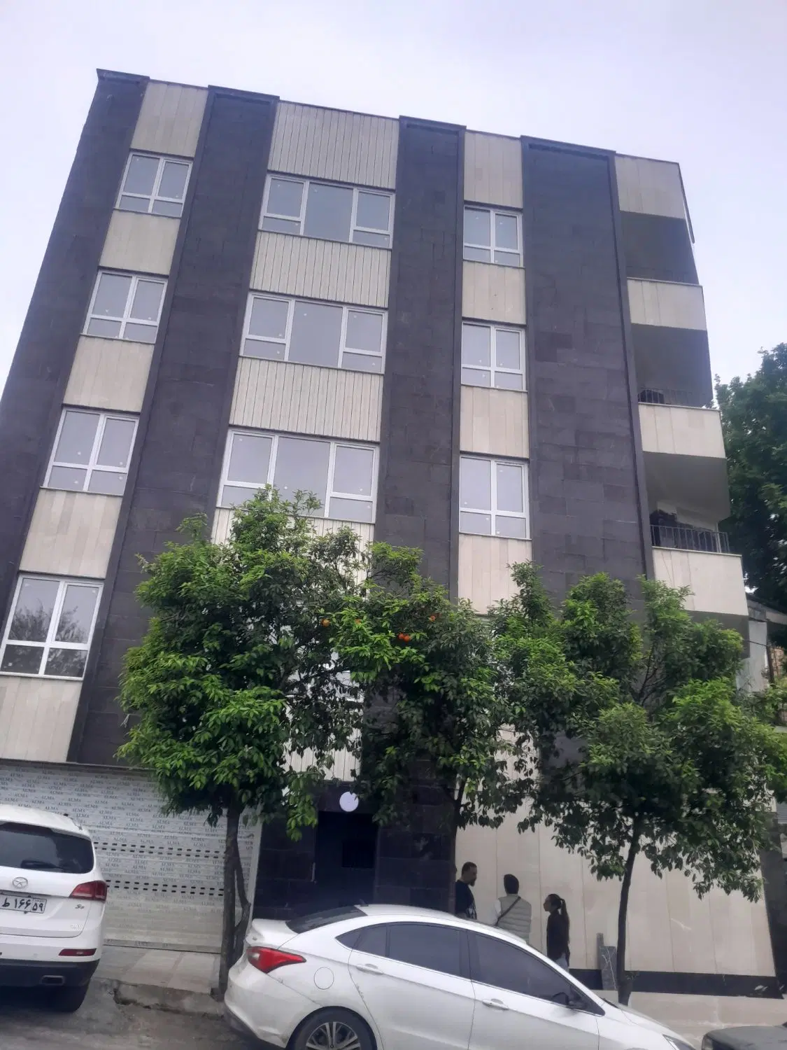 آپارتمان ۱۲۲متر چشم انداز