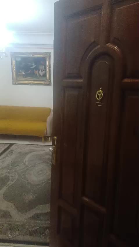 75 متر دو خواب اجاره کریمشاهیان ((نزدیک مترو))