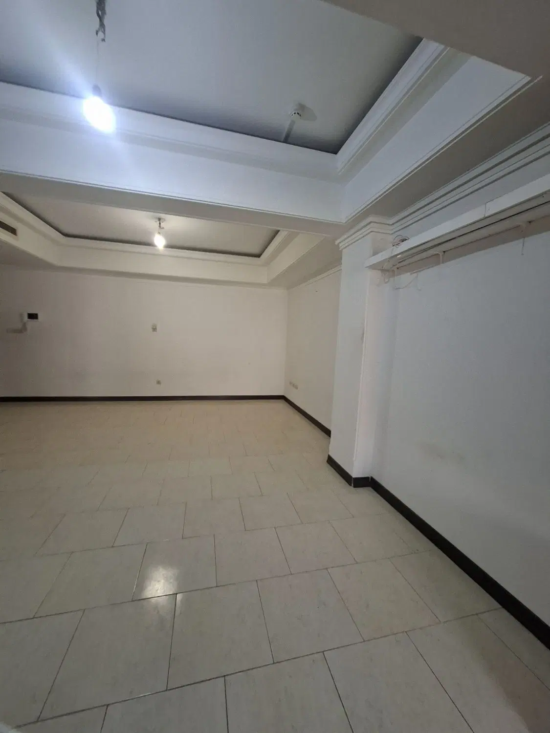 ۸۰ متر ۲ خواب ،دریاچه ،آبشار،شهرک نمونه