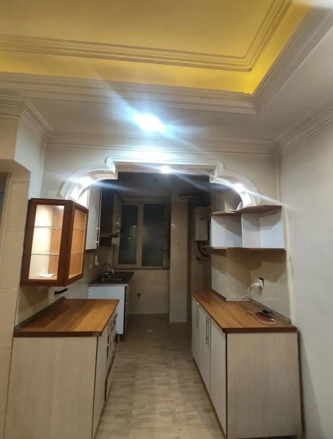 آپارتمان ۴۵ متری با آسانسور و پارکینگ