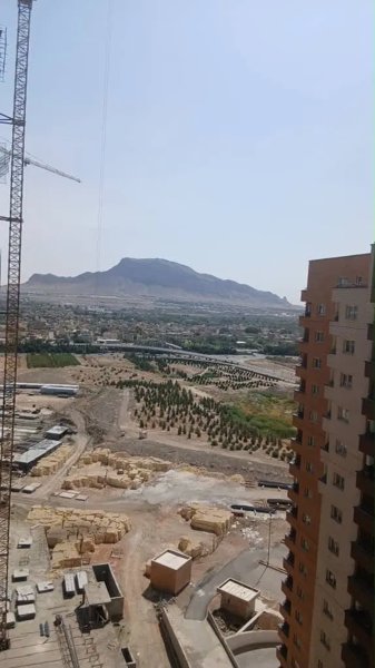 طبقه ۱۶ برج مانترا ۱۰۱ مترمربع ویو آزاد