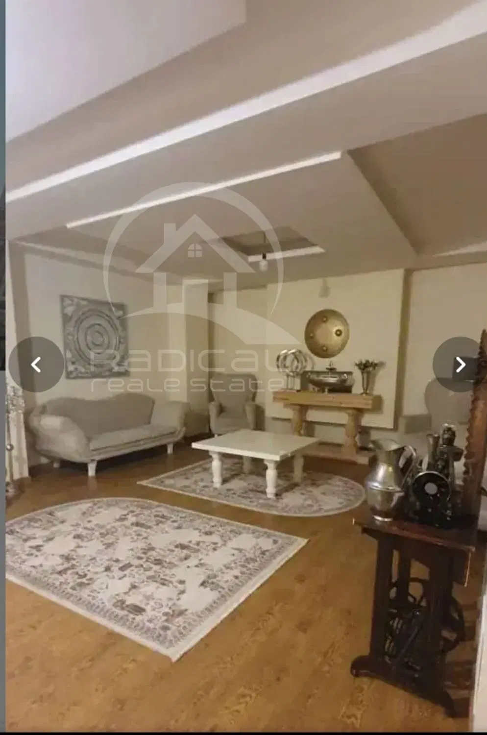 ۱۴۰ متر شاهکار معماری در بهترین لوکیشن منطقه