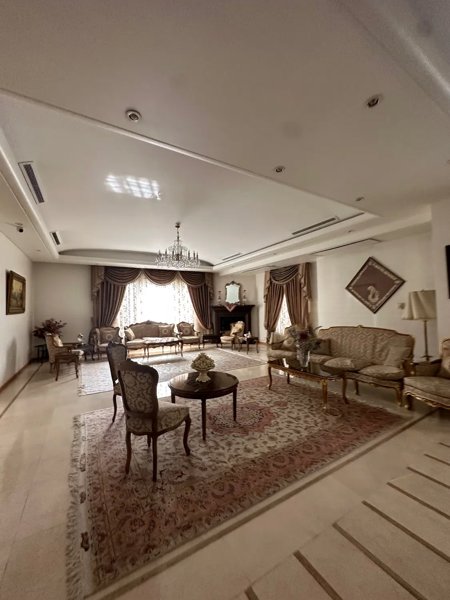 ۲۵۰ متردرقلب زعفرانیه_۳پارکینگ_فول امکانات