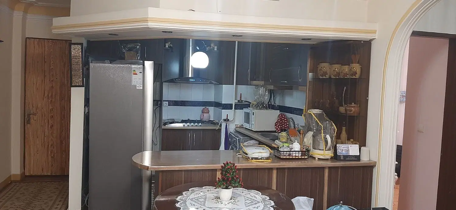 فروش واخد۷۰متری نیرودریایی کوچه گل نیلوفر