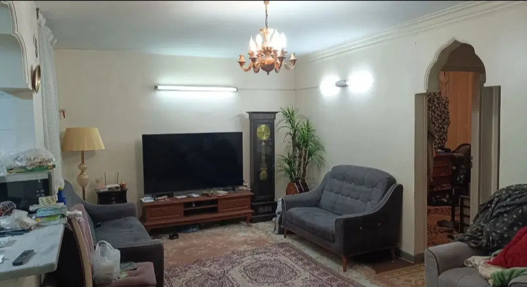 ۷۵متری _ ۲ خواب _ پارکینگ انباری _ املاک امید