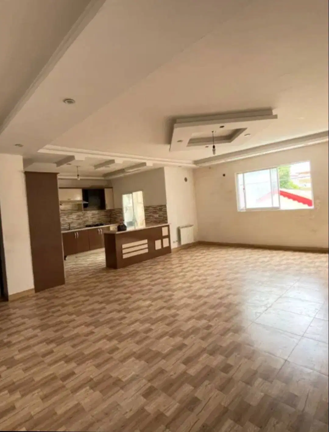 آپارتمان تک واحدی یخسازی
