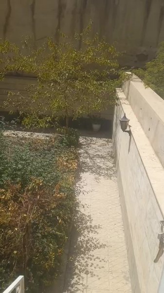 ۱۱۷ متر۳ خواب حیاط دار(لطفا همکاران تماس نگیرند