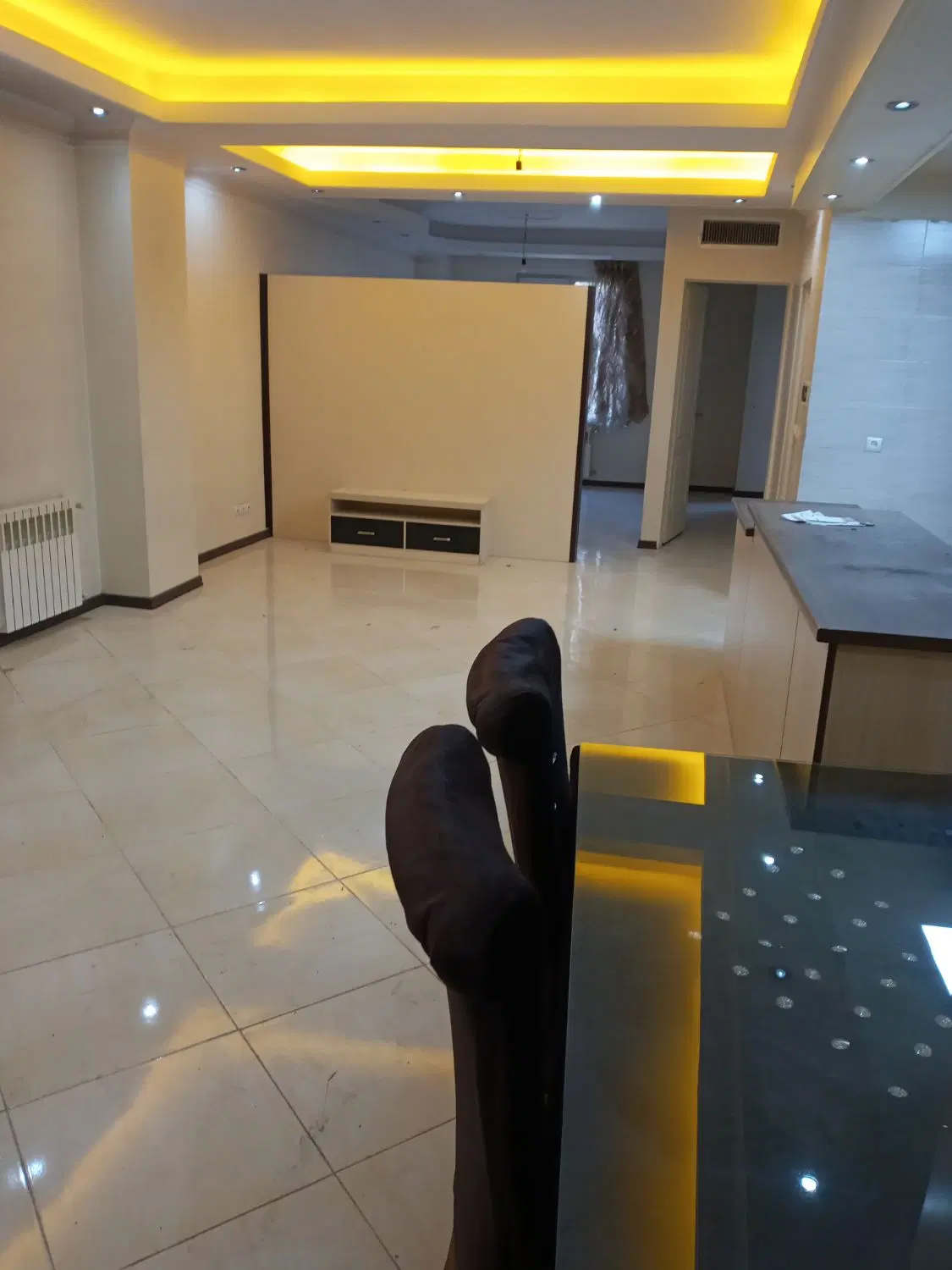 ۸۰ متر استخر