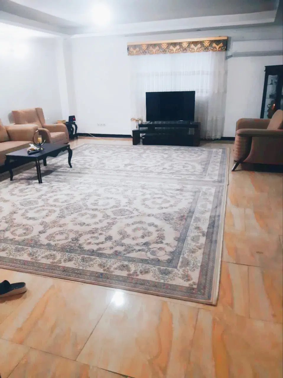 واحدی ایده آل و غرق در نور