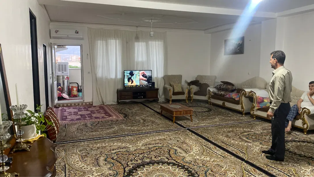 رهن و اجاره گلدشت غربی هشتاد متری ایرانزمین