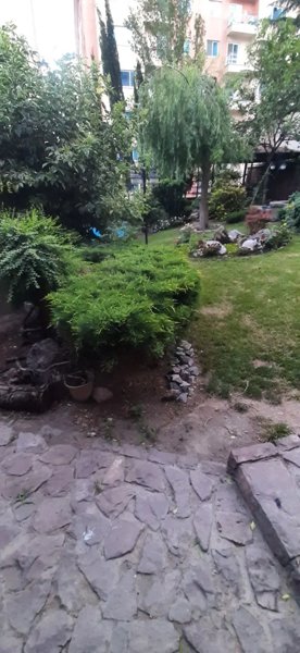 هشترودی ۱۸۵ متر سه خواب ۳ مستر