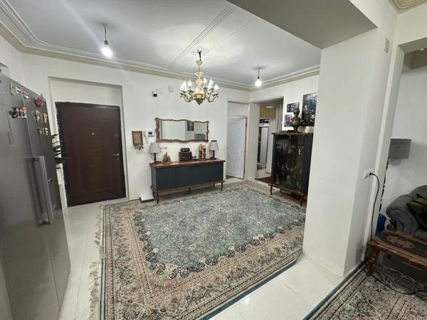 آپارتمان چهارراه دماوند ۳ خوابه نورگیر عالی