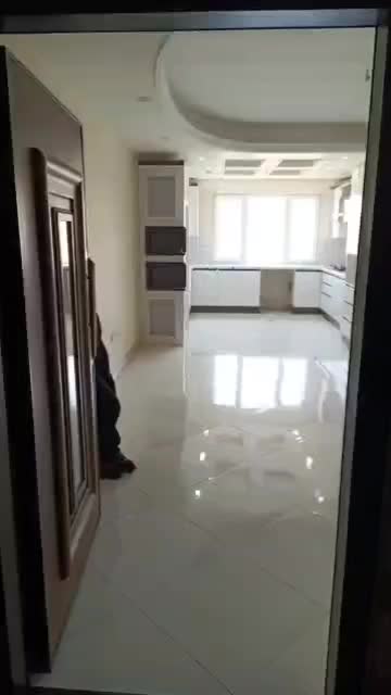 ۸۲ متر ۲ خواب ۴ سال ساخت _فول امکانات _خوش‌نقشه