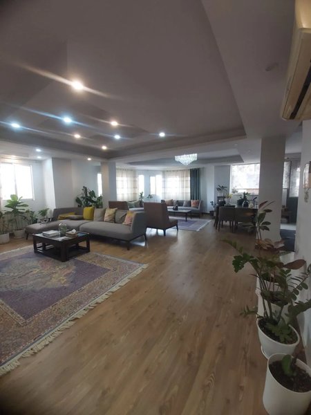 فروش آپارتمان در ۲۰ متری اول