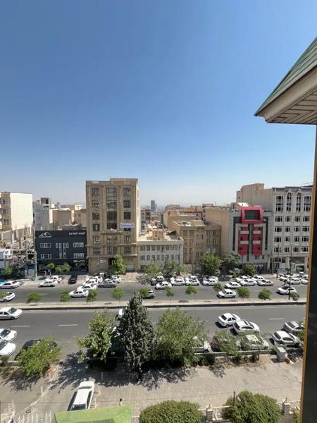 ۱۳۶ متر سه خواب سعادت آبادویودار  قیمت عالی منطقه