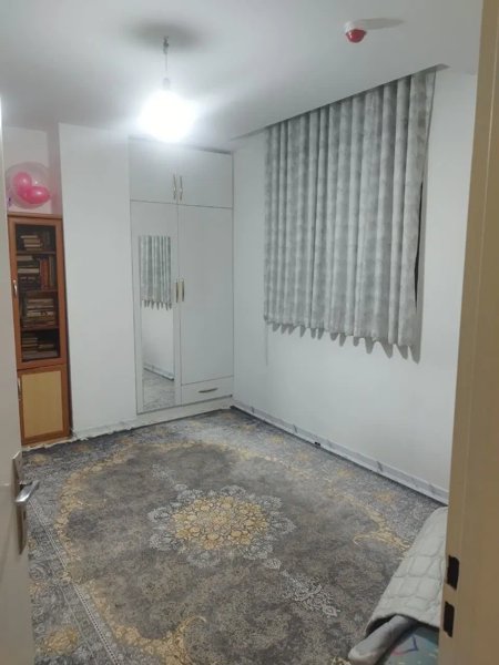 شهرک خرازی _106مترجنوبی_ طبقات بالا_ ردیف اول