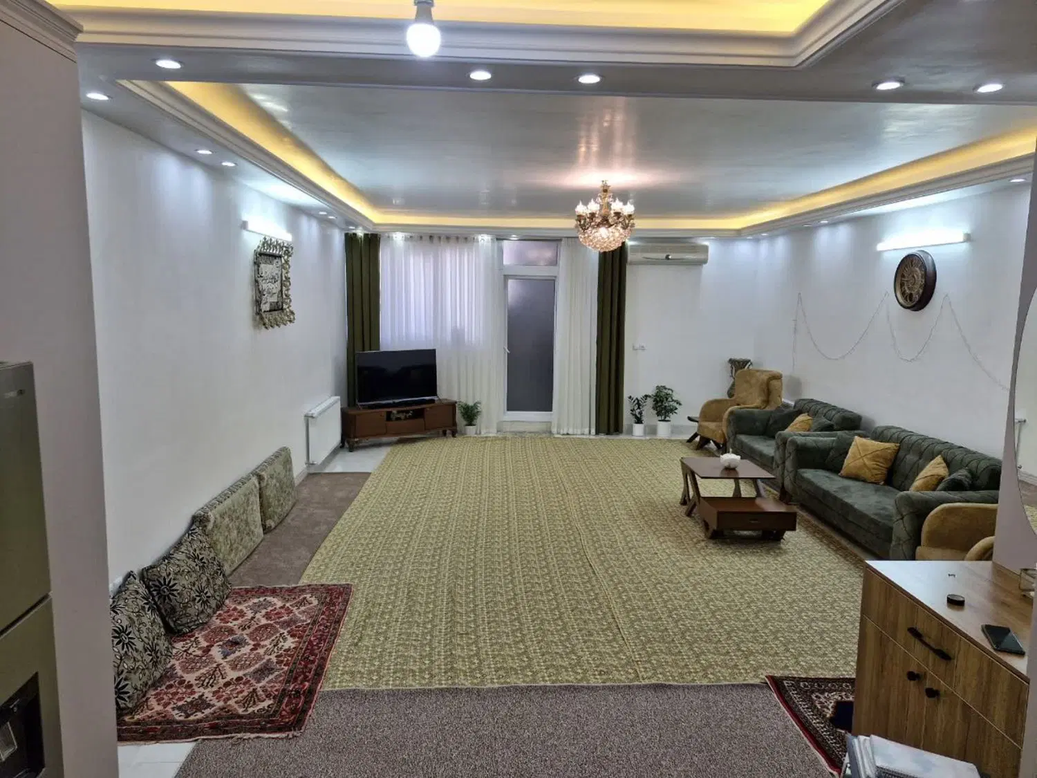 آپارتمان120متر2خواب_با پارکینگ_همت_مسکن میرزائی