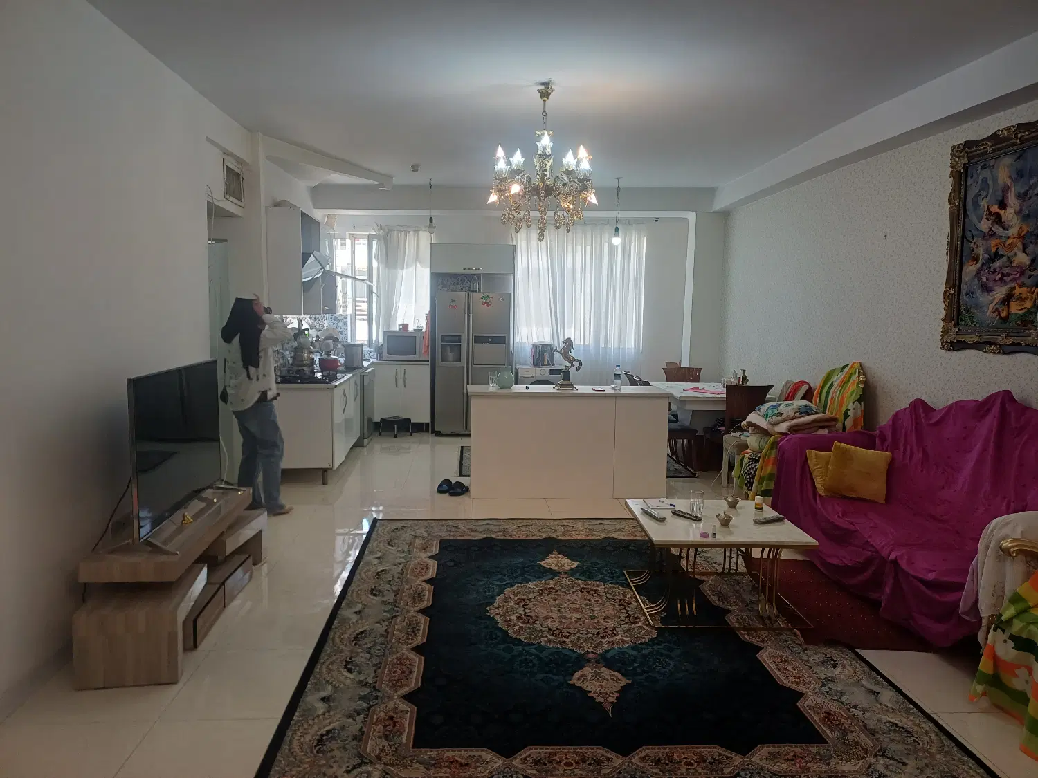 آپارتمان مسکونی ۱۰۰ متری وردآورد