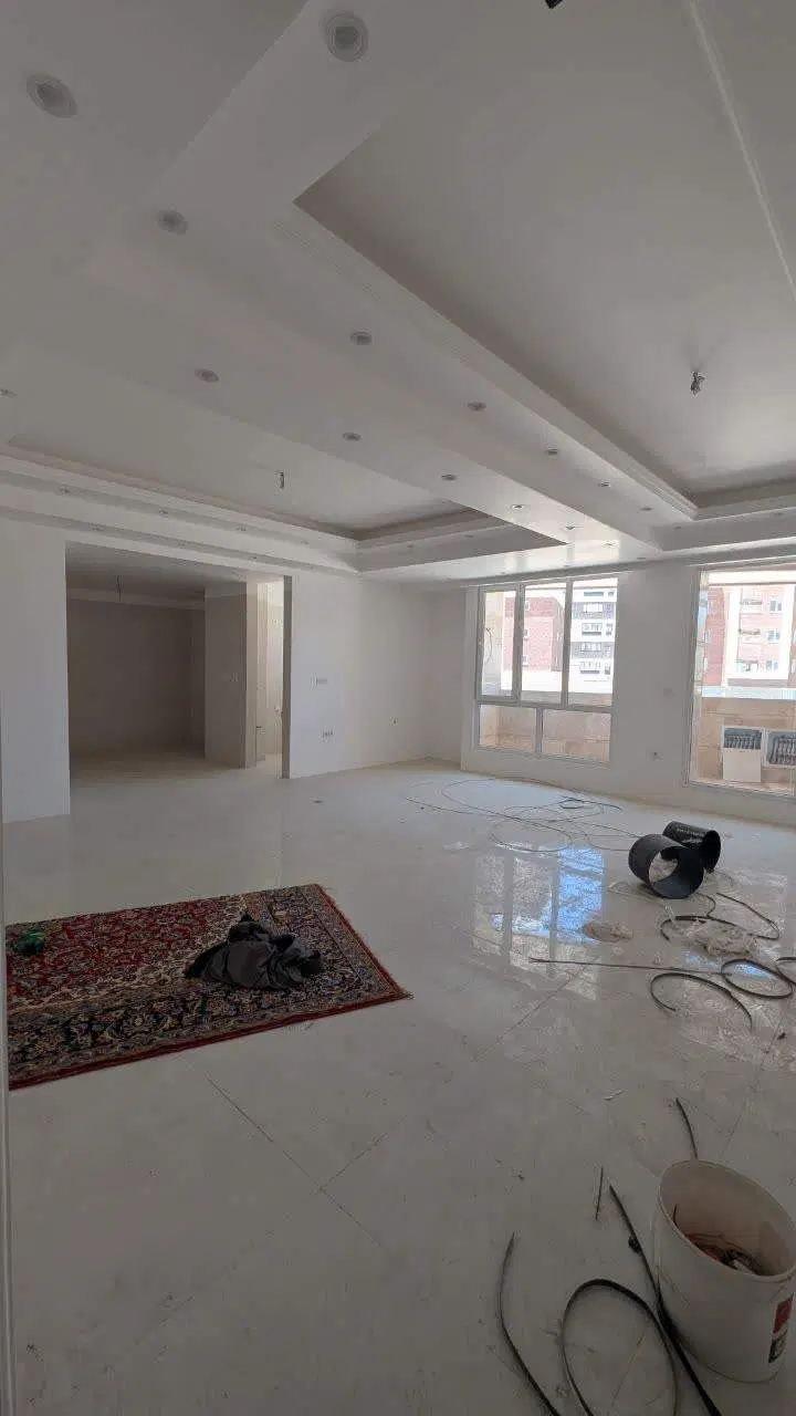 150متر_تکواحدی_سه نبش_کلیدنخورده_سند دار