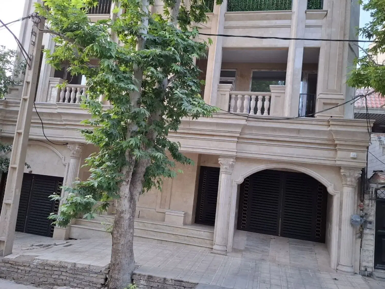 آپارتمان قاضی آباد