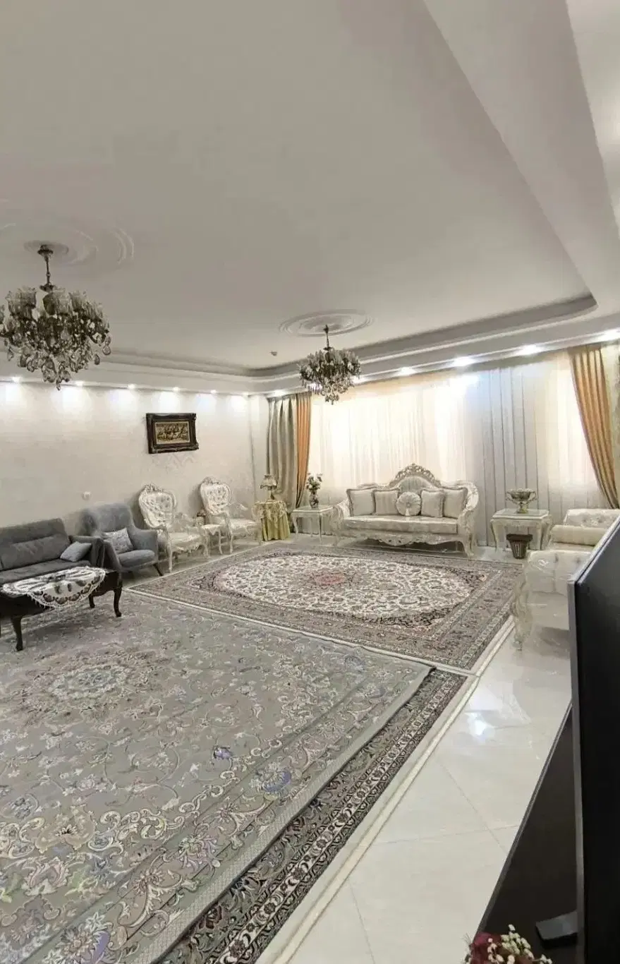 ۱۲۰متر _ تکواحدی _ مثل خونه کلید نخورده _ فول