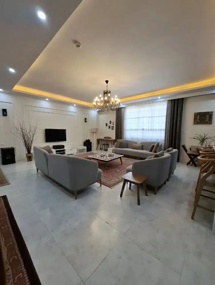 آپارتمان ۱۲۲متری _۳خواب_پارکینگ اختصاصی_معلم